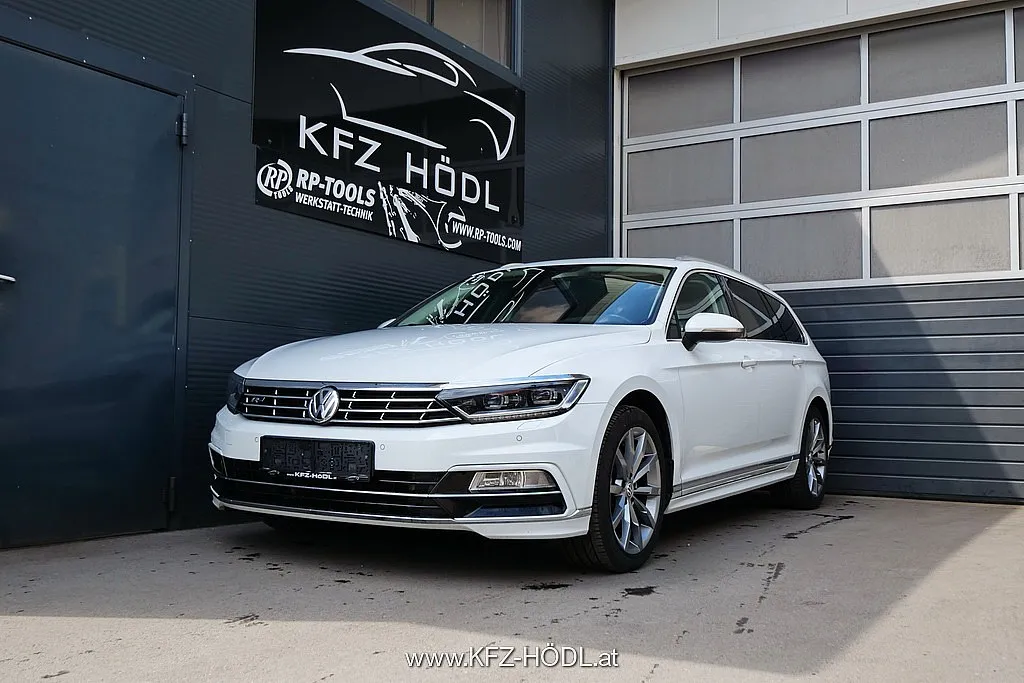 Volkswagen Passat Variant Comfortline 2,0 TDI DSG*R-line* Image 1